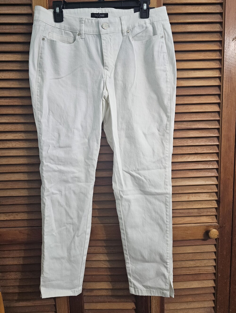 White House Black Market Saint Honore Collection White Denim Skimmer Jeans NWT 8